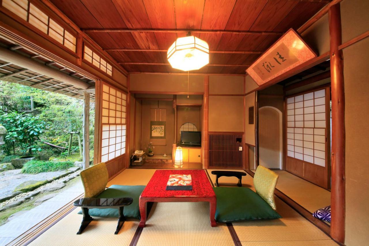 Hotel Kona Besso à Izunokuni Extérieur photo